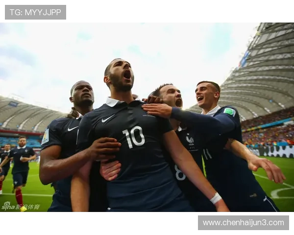 美金杯半场加拿大领先洪都拉斯 西古尔奥卢瓦塞伊先后破门